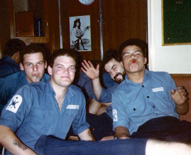 81_G_3E Mess.jpg - 1981 Burt Lancaster, Sharkey Ward, Jock ? & Barry Wiggens